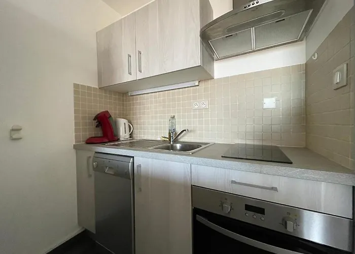 4 Pers Belle Terrasse Vue Port Lejlighed